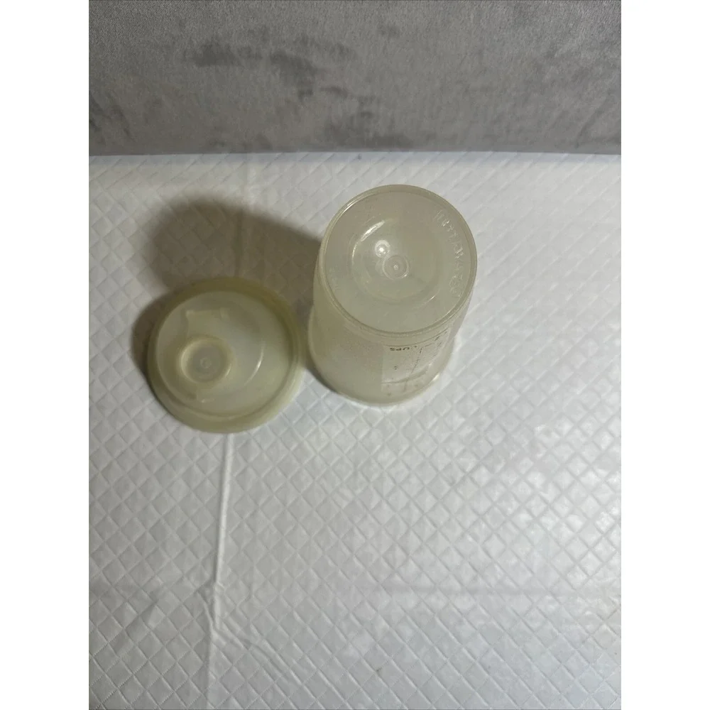 Tupperware Gravy Smoothie Shaker Blender - Vintage 2 Cup - #844‎ - No Wheel